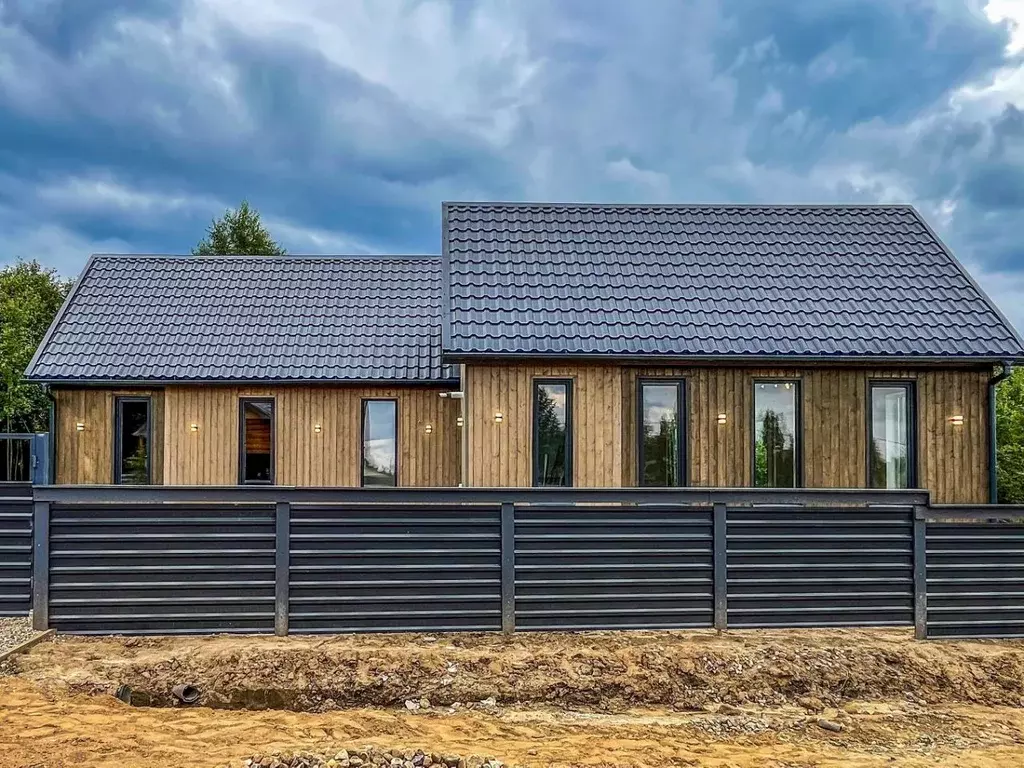 Дом в Владимирская область, Александровский муниципальный округ, д. ... - Фото 1
