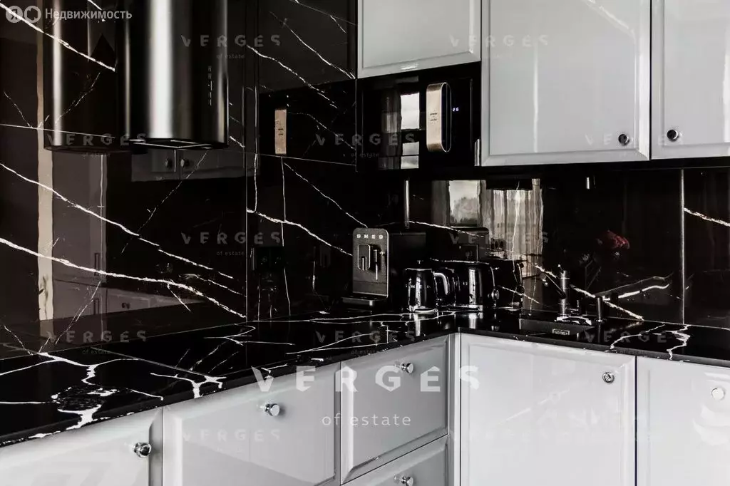 3-комнатная квартира: Москва, Нежинская улица, 5к2 (62 м) - Фото 1