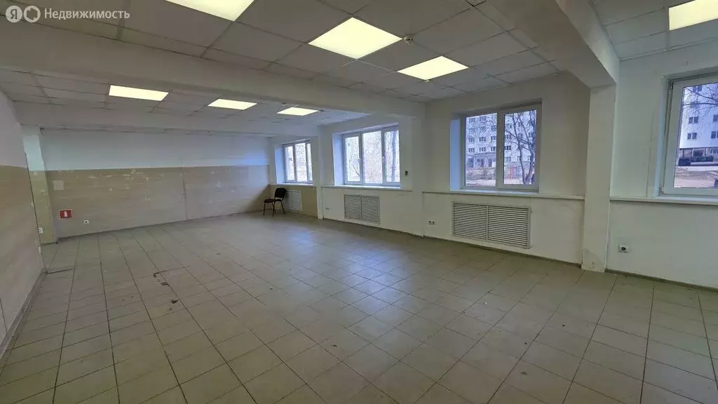 Торговая площадь (72 м) - Фото 1