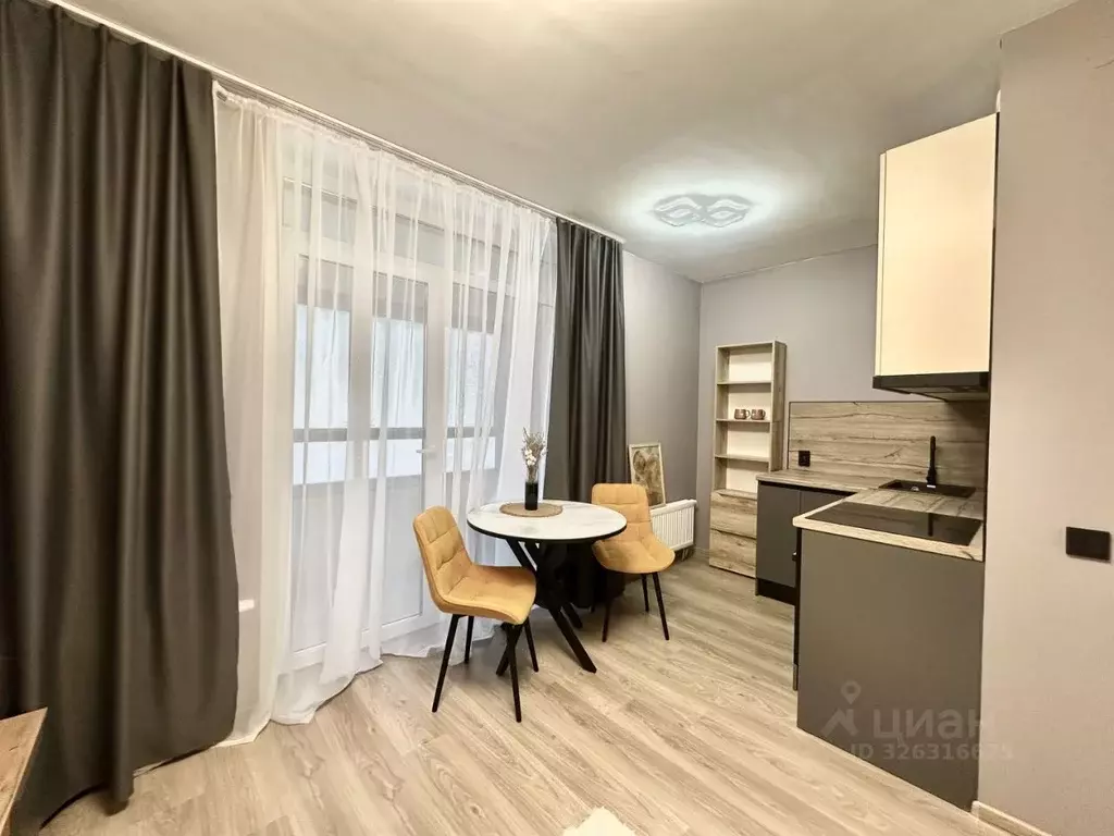 Студия Свердловская область, Екатеринбург бул. Новосинарский, 7 (25.0 ... - Фото 1