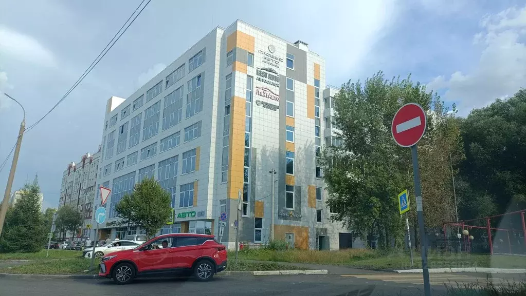 Торговая площадь в Татарстан, Казань ул. Фатыха Амирхана, 40А (1500 м) - Фото 1