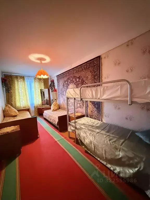 2-к кв. Белгородская область, Старый Оскол Интернациональный мкр, 31 ... - Фото 1