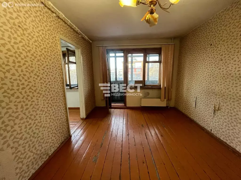 3-комнатная квартира: Ленинск-Кузнецкий, улица Зварыгина, 20 (49.1 м) - Фото 2