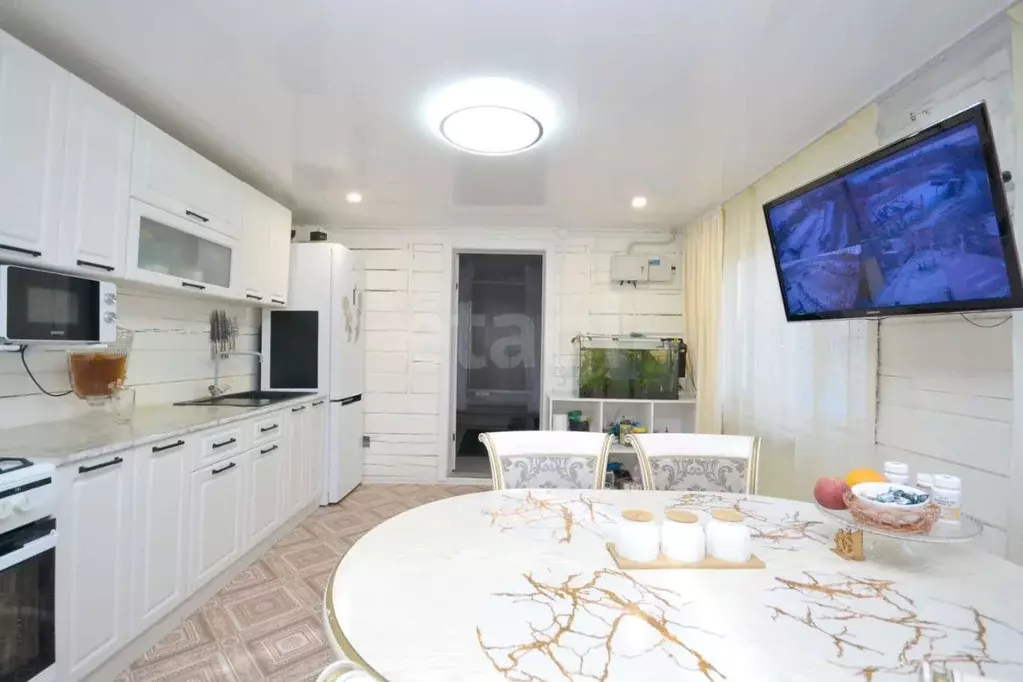 Дом в Саха (Якутия), Якутск Жигули ДСК, ул. Зеленая Балка, 17 (91 м) - Фото 0