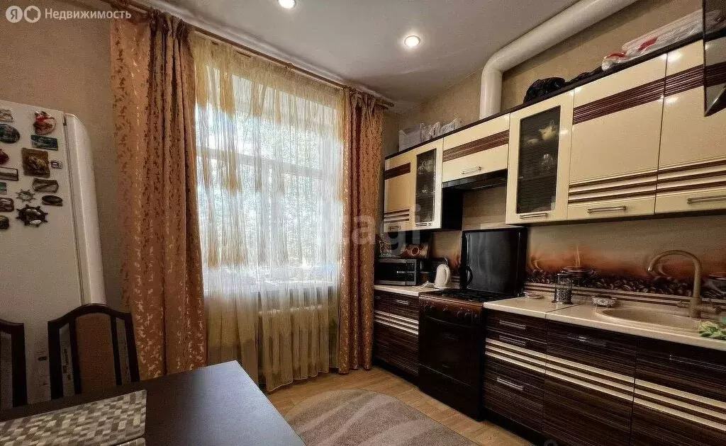 2-комнатная квартира: Омск, микрорайон Городок Нефтяников, проспект ... - Фото 2