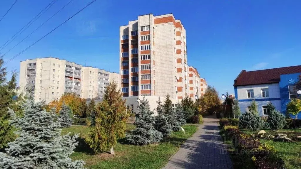 4-к кв. Татарстан, Зеленодольск ул. Карла Маркса, 3 (85.0 м) - Фото 0