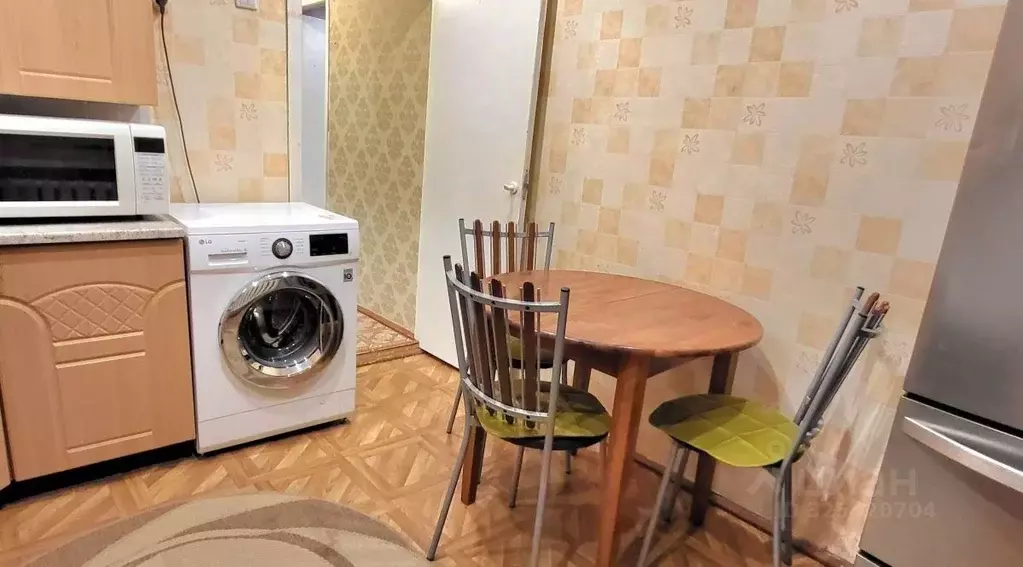 2-к кв. Ямало-Ненецкий АО, Новый Уренгой Железнодорожная ул., 4 (58.6 ... - Фото 1