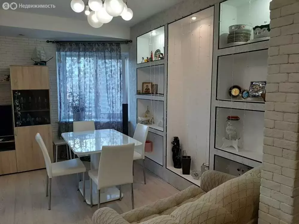 3-комнатная квартира: Анапа, Владимирская улица, 160к4 (76 м) - Фото 1
