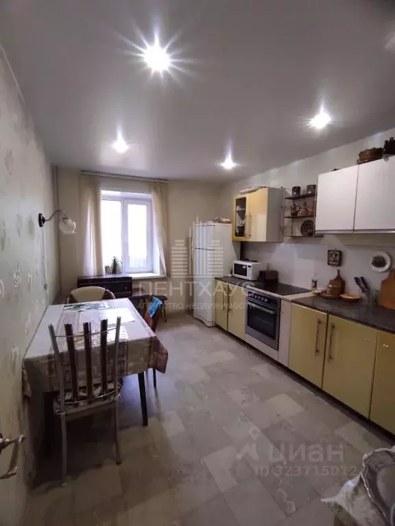 3-к кв. Владимирская область, Владимир ул. Белоконской, 16 (74.6 м) - Фото 2