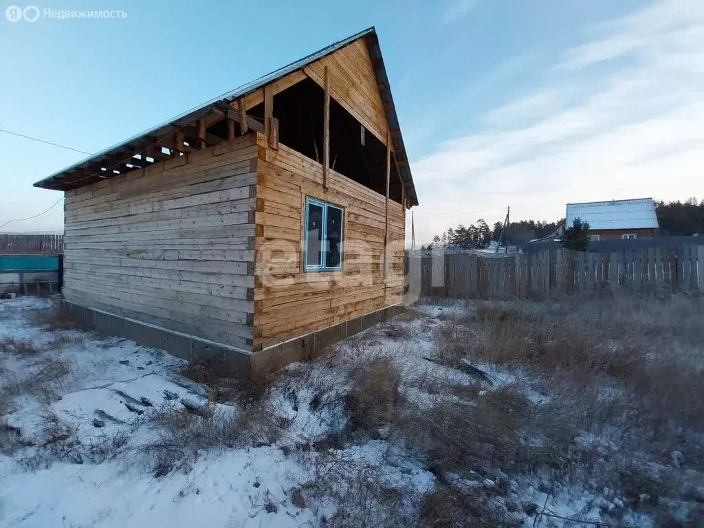 Дом в село Нижний Саянтуй, улица Калашникова (42.3 м) - Фото 2