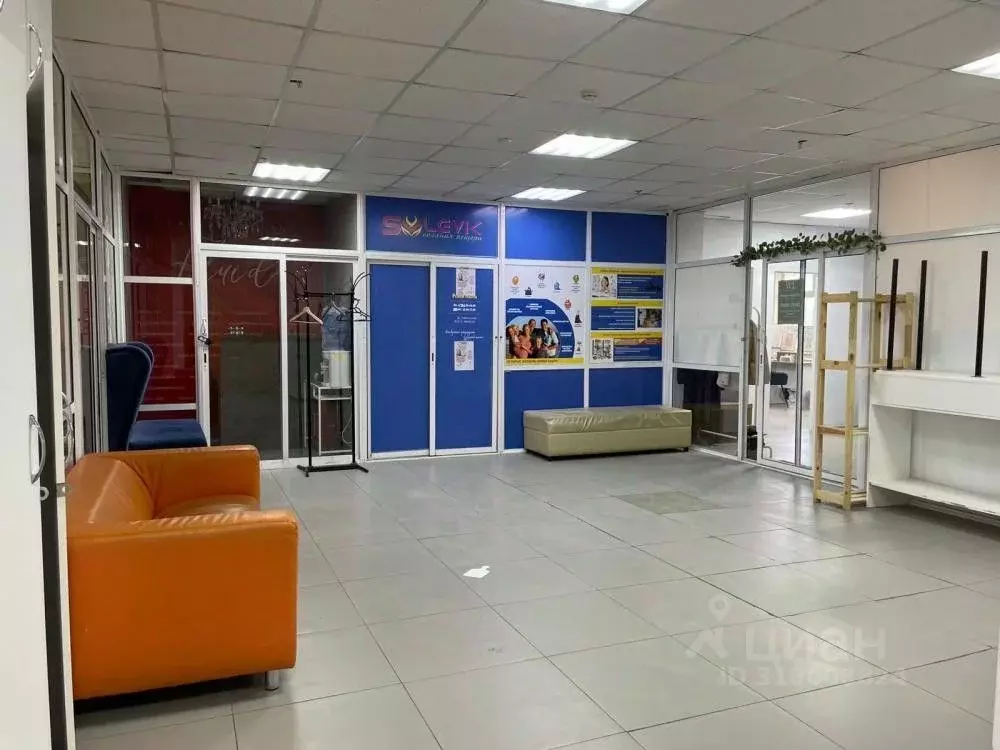Помещение свободного назначения в Саха (Якутия), Якутск ул. ... - Фото 1