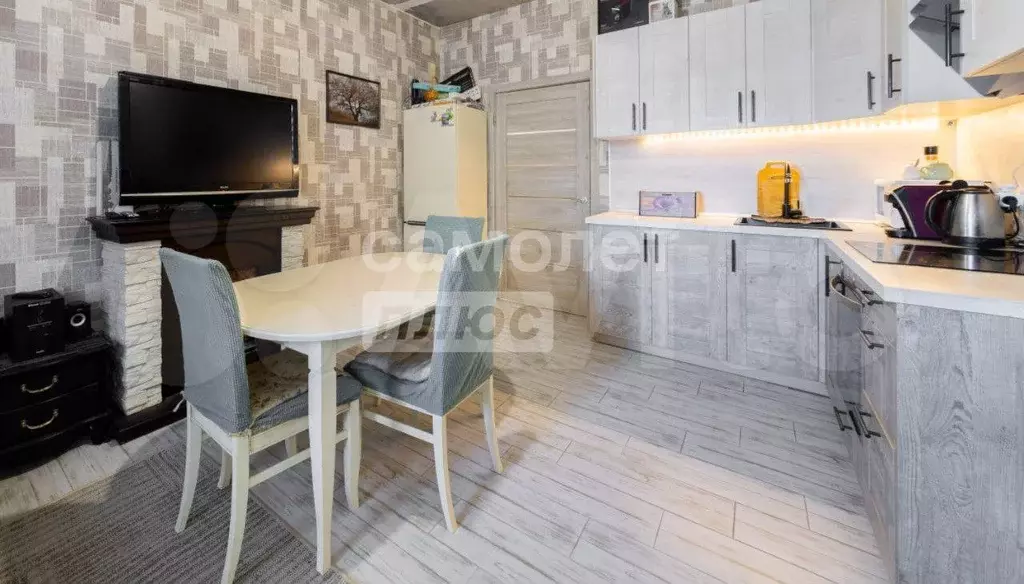 3-к. квартира, 65 м, 1/24 эт. - Фото 1