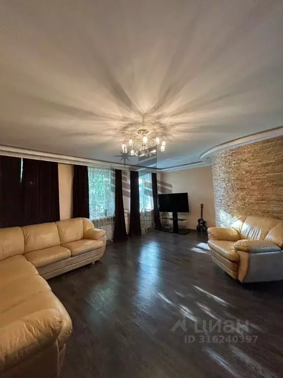 Дом в Татарстан, Казань Семиозерская ул., 18 (141 м) - Фото 1