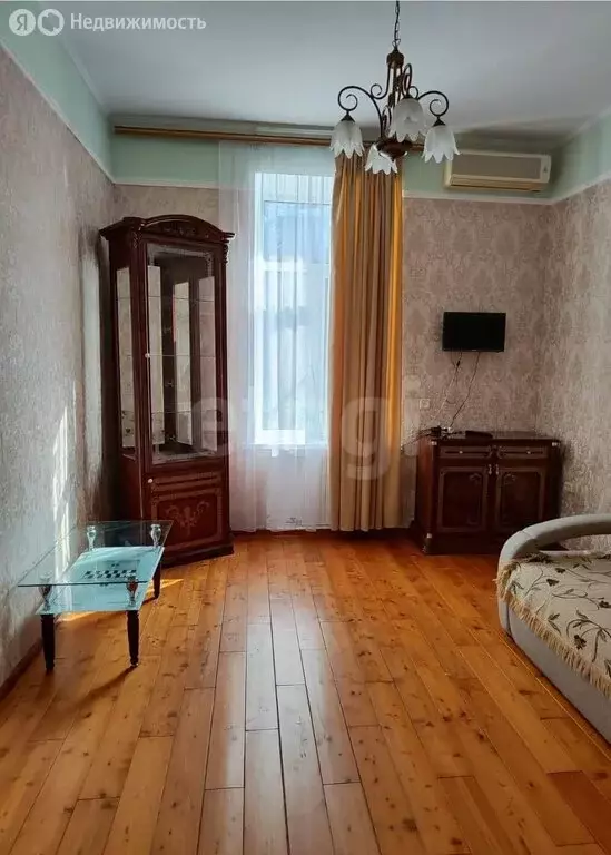 2-комнатная квартира: Ялта, улица Ломоносова, 51 (40 м) - Фото 0