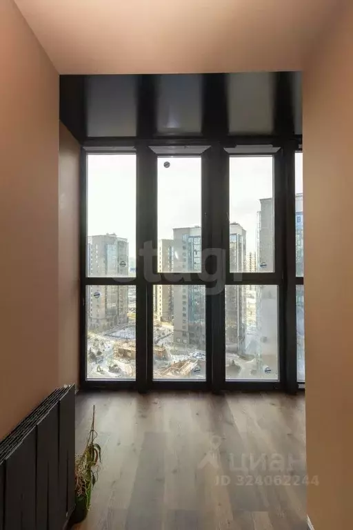 2-к кв. Красноярский край, Красноярск ул. Авиаторов, 24 (61.5 м) - Фото 1