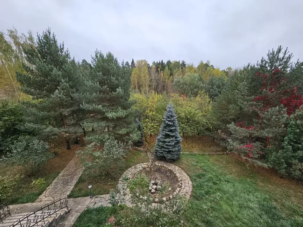 Участок в Московская область, Одинцовский городской округ, д. ... - Фото 0
