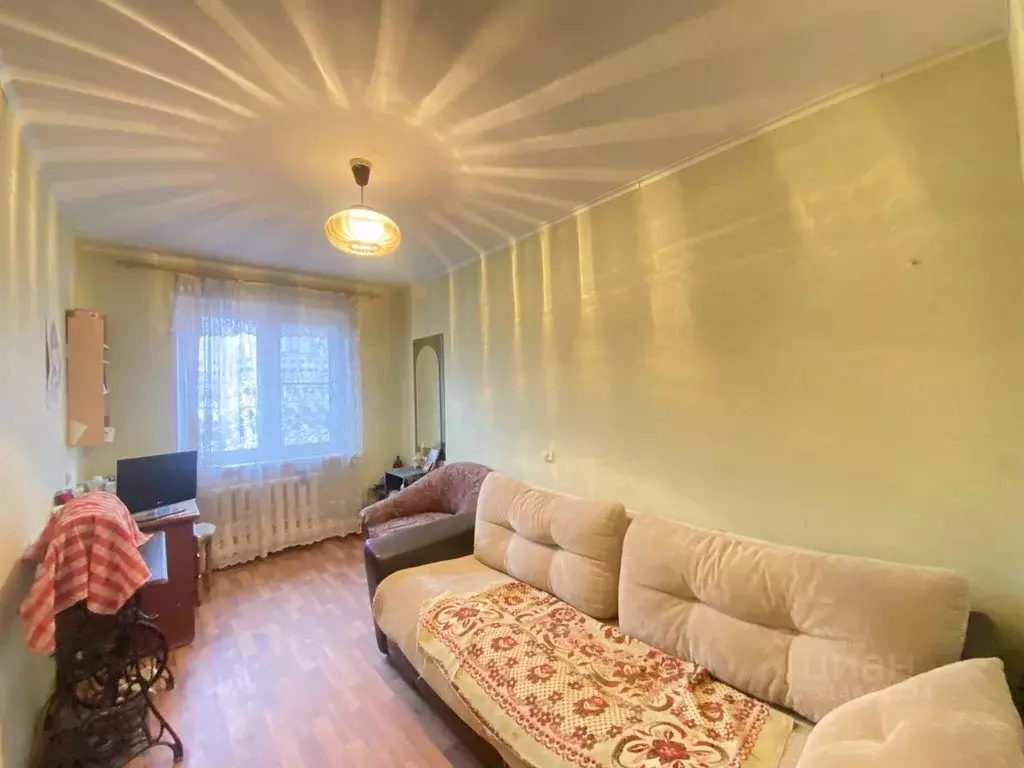 3-к кв. Владимирская область, Владимир ул. Сурикова, 20 (57.9 м) - Фото 0