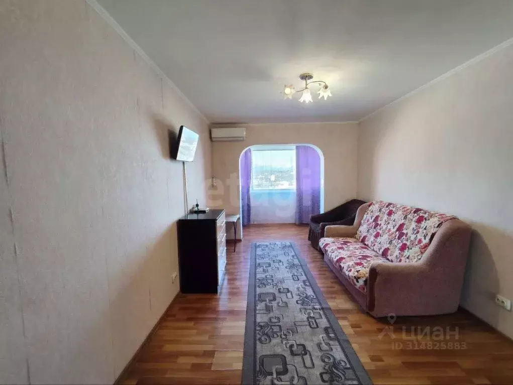 1-к кв. Крым, Алушта ул. Октябрьская (30.1 м) - Фото 1