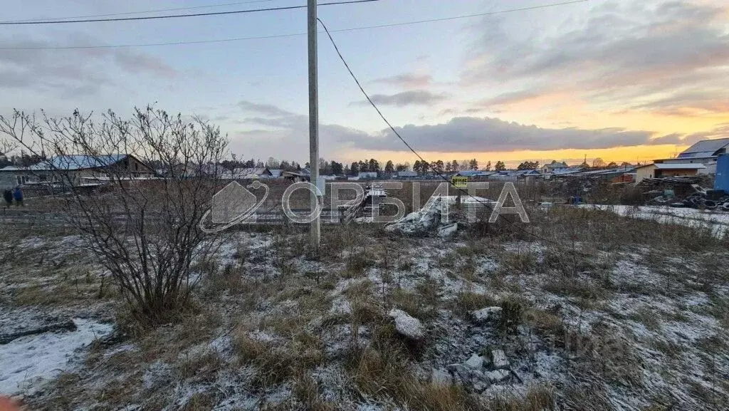 Участок в Тюменская область, Тюменский район, д. Ушакова  (10.0 сот.) - Фото 1