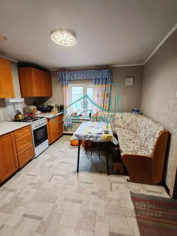 Дом в Оренбургская область, Орск пос. Железнодорожный, ул. Кумакская, ... - Фото 1