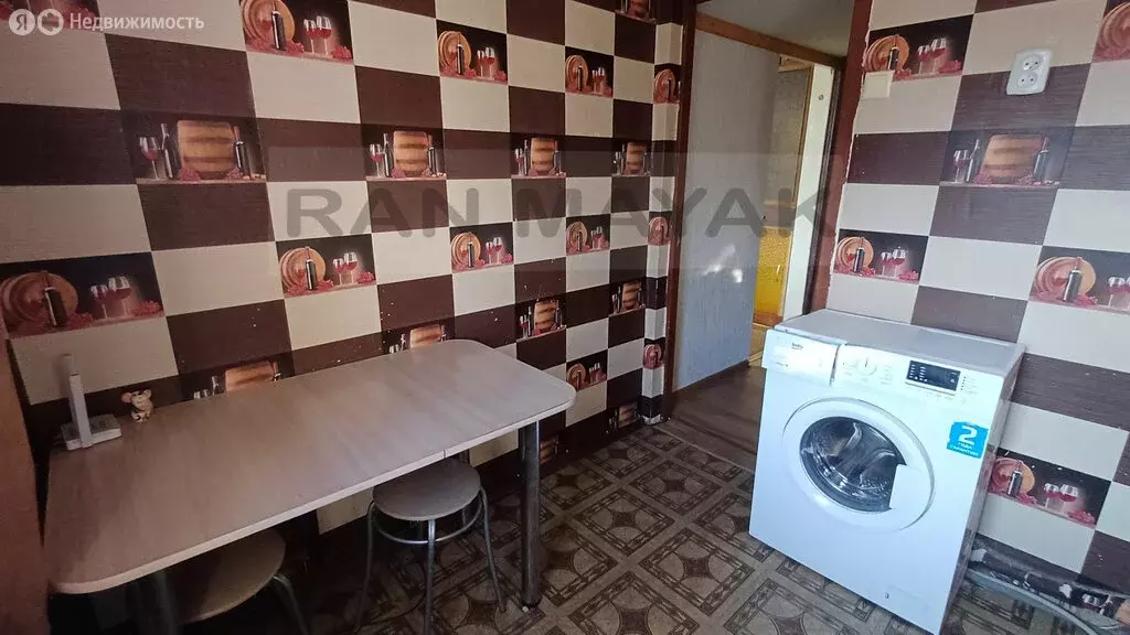 1-комнатная квартира: Майкоп, Спортивная улица, 5 (31.8 м) - Фото 2