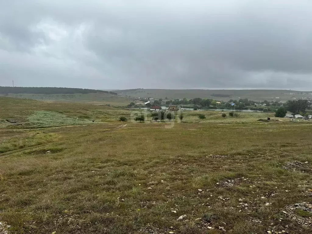 Участок в Крым, Симферопольский район, с. Урожайное ул. Таврическая ... - Фото 1