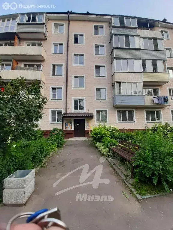 1-комнатная квартира: Свердловский, Набережная улица, 4Б (30 м) - Фото 0