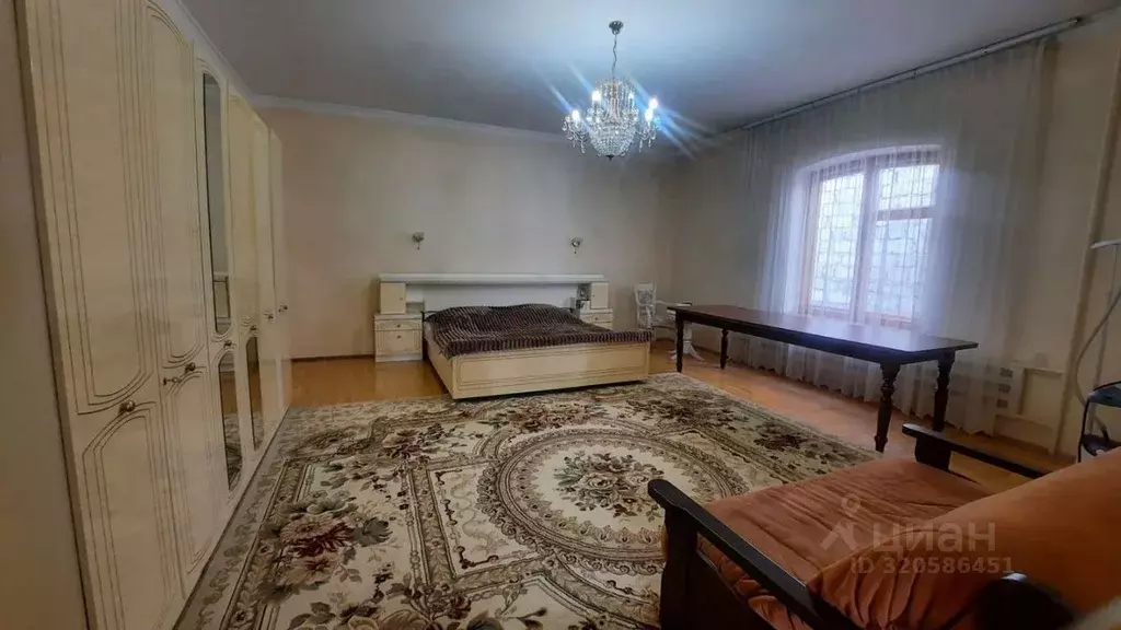 Дом в Кабардино-Балкария, Нальчик ул. Канкошева, 121 (450 м) - Фото 1
