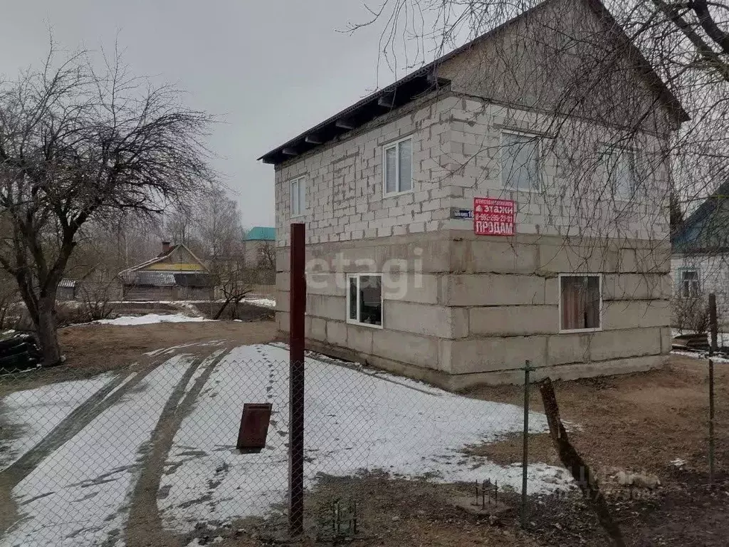 Дом в Псковская область, Остров ул. Карла Маркса, 16 (117 м) - Фото 0