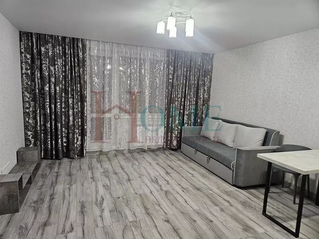 1-к кв. Новосибирская область, Новосибирск ул. Авиастроителей, 18 ... - Фото 0