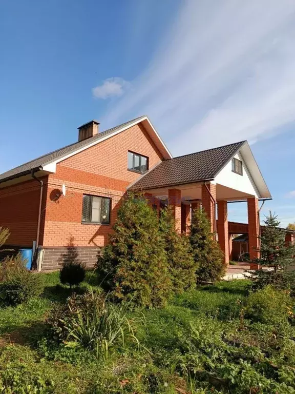 Дом в Нижегородская область, Урень ул. Контак, 28 (220 м) - Фото 1