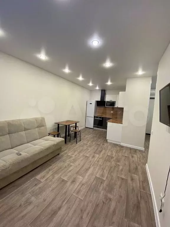 2-к. квартира, 40 м, 6/16 эт. - Фото 1