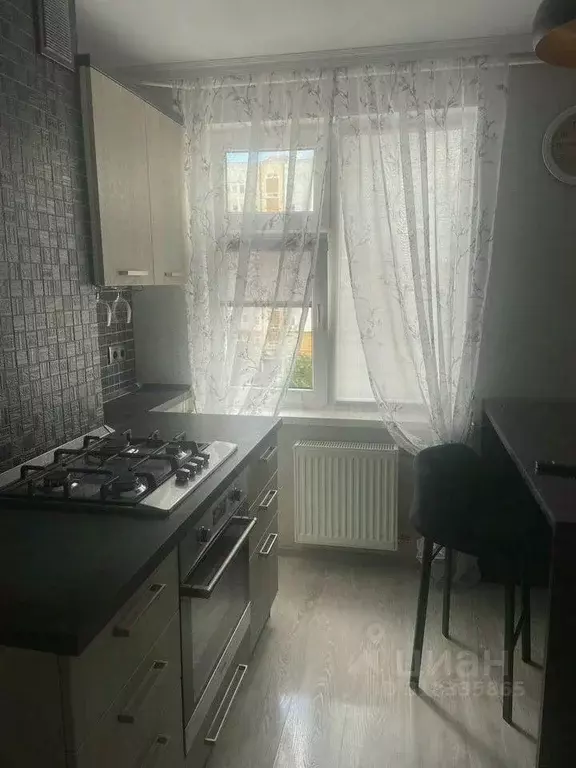 1-к кв. Севастополь ул. Хрусталева, 179 (40.0 м) - Фото 0