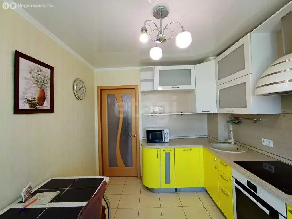 3-комнатная квартира: Елизово, улица Гришечко, 5 (67.7 м) - Фото 1
