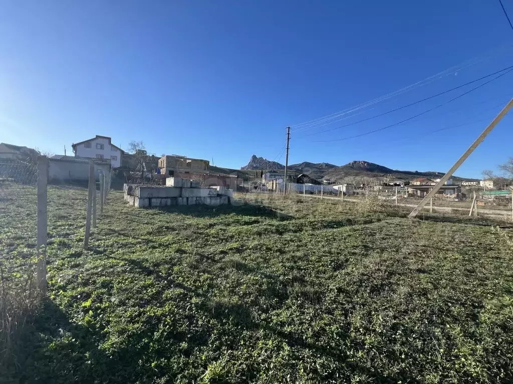 Участок в Крым, Феодосия муниципальный округ, Коктебель пгт ул. ... - Фото 1