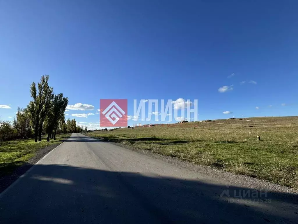 Участок в Севастополь с. Осипенко, ул. Ветеранов (4.0 сот.) - Фото 1
