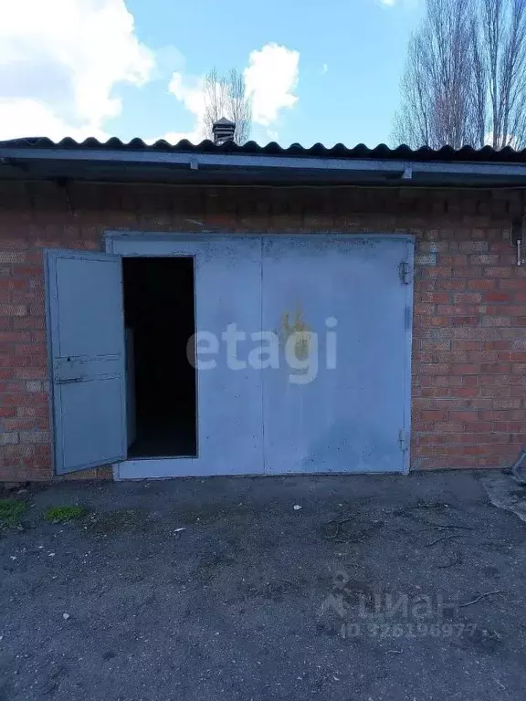 Гараж в Краснодарский край, Ейск Октябрьская ул. (27 м) - Фото 2