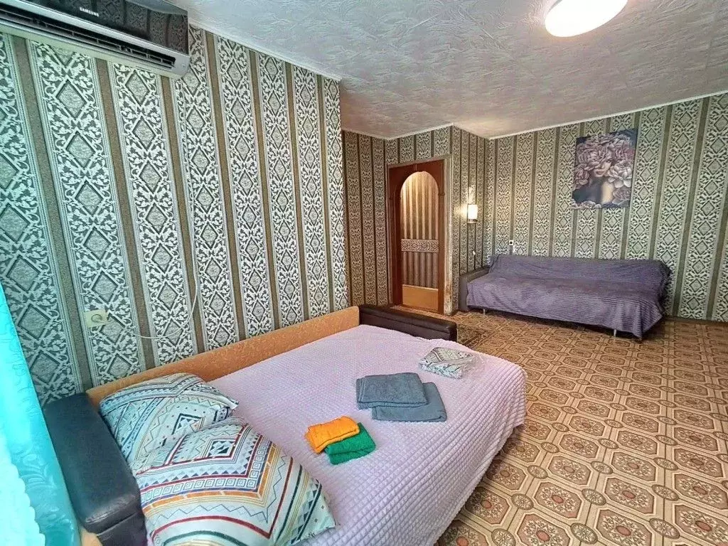 2-к кв. Хабаровский край, Хабаровск ул. Джамбула, 16 (44.0 м) - Фото 1