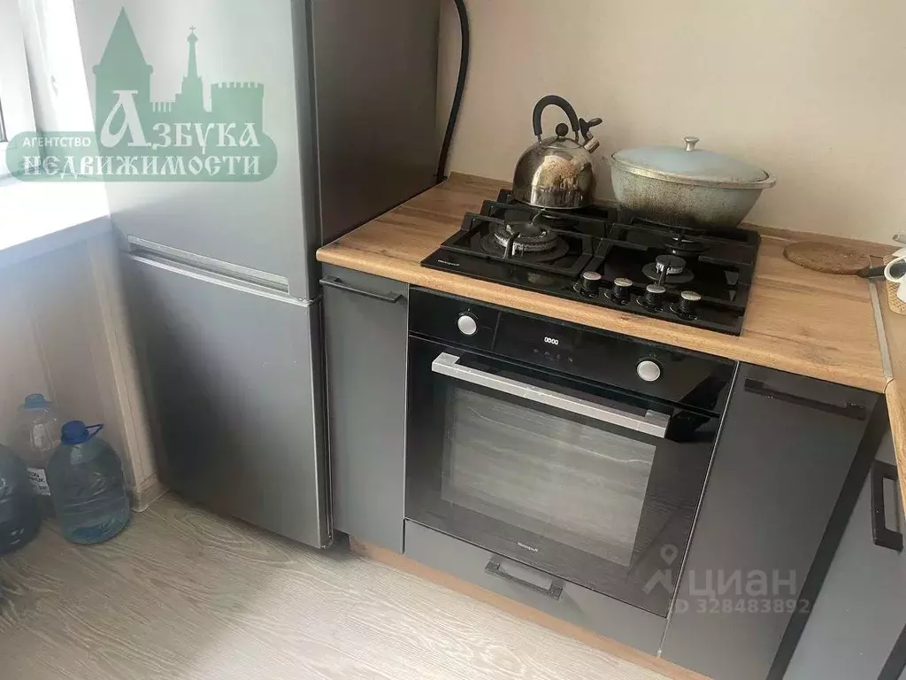 3-к кв. Смоленская область, Смоленск бул. Гагарина, 7 (56.0 м) - Фото 1