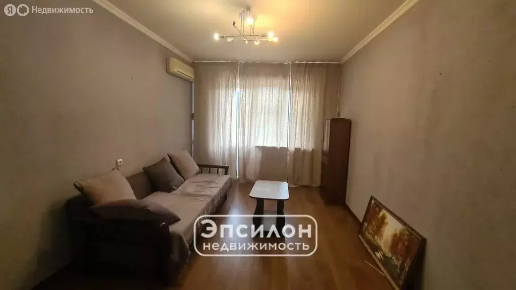 2-комнатная квартира: Курск, проспект Хрущёва, 5 (50 м) - Фото 0