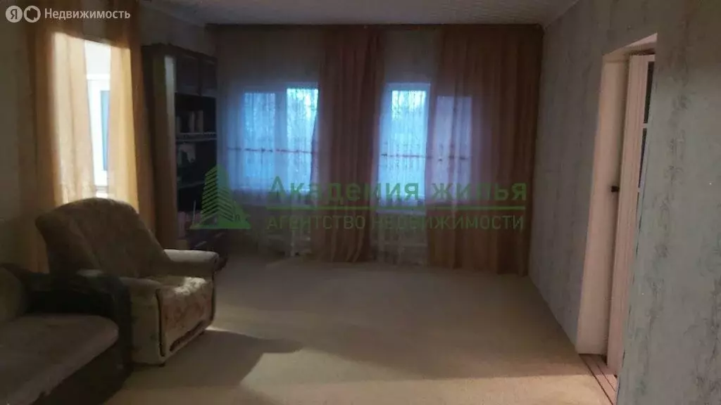 Дом в Саратовская область, Фёдоровский район, Калужское муниципальное ... - Фото 0