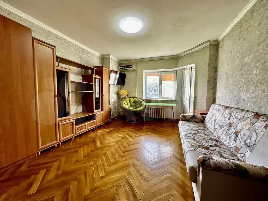 2-к. квартира, 65 м, 1/10 эт. - Фото 1