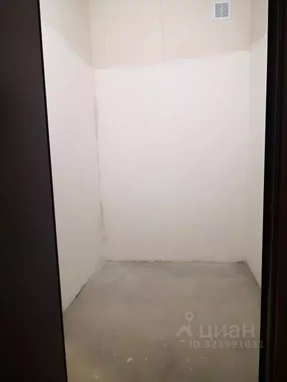 Склад в Тюменская область, Тюмень ул. Фармана Салманова, 15 (3 м) - Фото 0