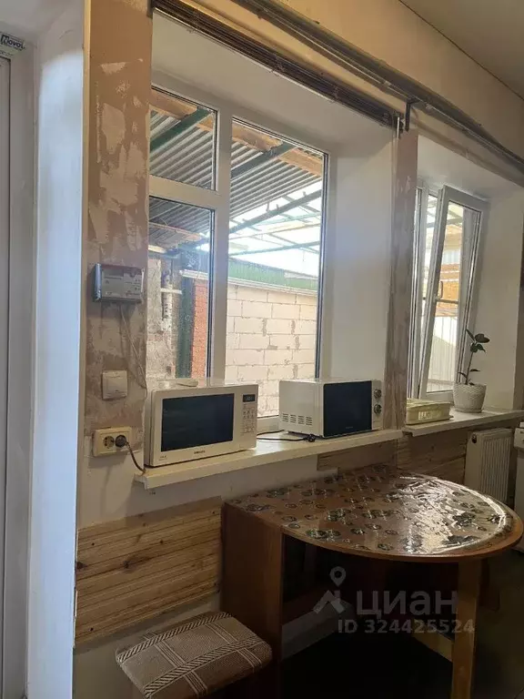 Дом в Адыгея, Тахтамукайский район, Яблоновский пгт ул. Пушкина, 1 (50 ... - Фото 2