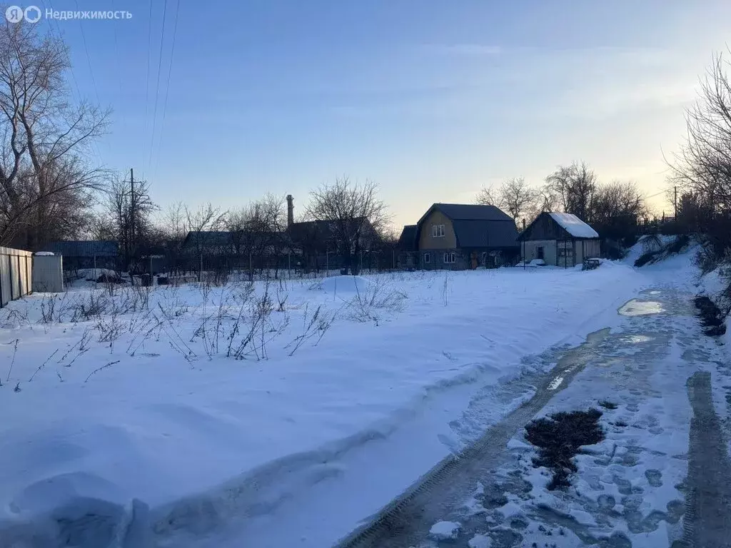 Участок в Балаково, СНТ Каштан, 5-я Садовая улица (6.65 м) - Фото 1