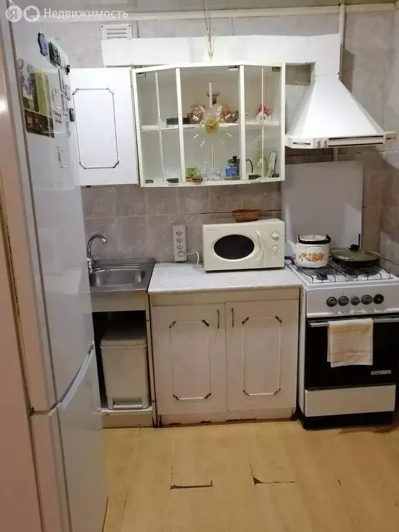 2-комнатная квартира: Губаха, проспект Свердлова, 4В (45.8 м) - Фото 2