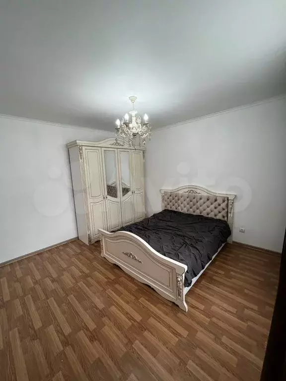 1-к. квартира, 40 м, 6/8 эт. - Фото 1