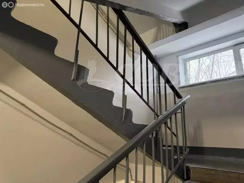 1-комнатная квартира: Тюмень, улица Александра Логунова, 20 (35 м) - Фото 1