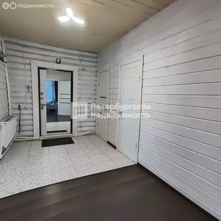 Дом в Коммунар, Центральная улица, 2В (172 м) - Фото 2
