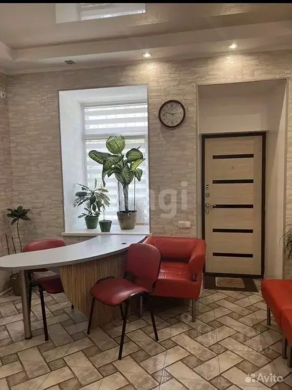 2-к кв. Крым, Симферополь ул. Дыбенко (35.0 м) - Фото 0
